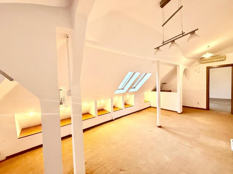 Mosilor - Foisorul de Foc, Vila de inchiriat - Clinica, after school, etc.